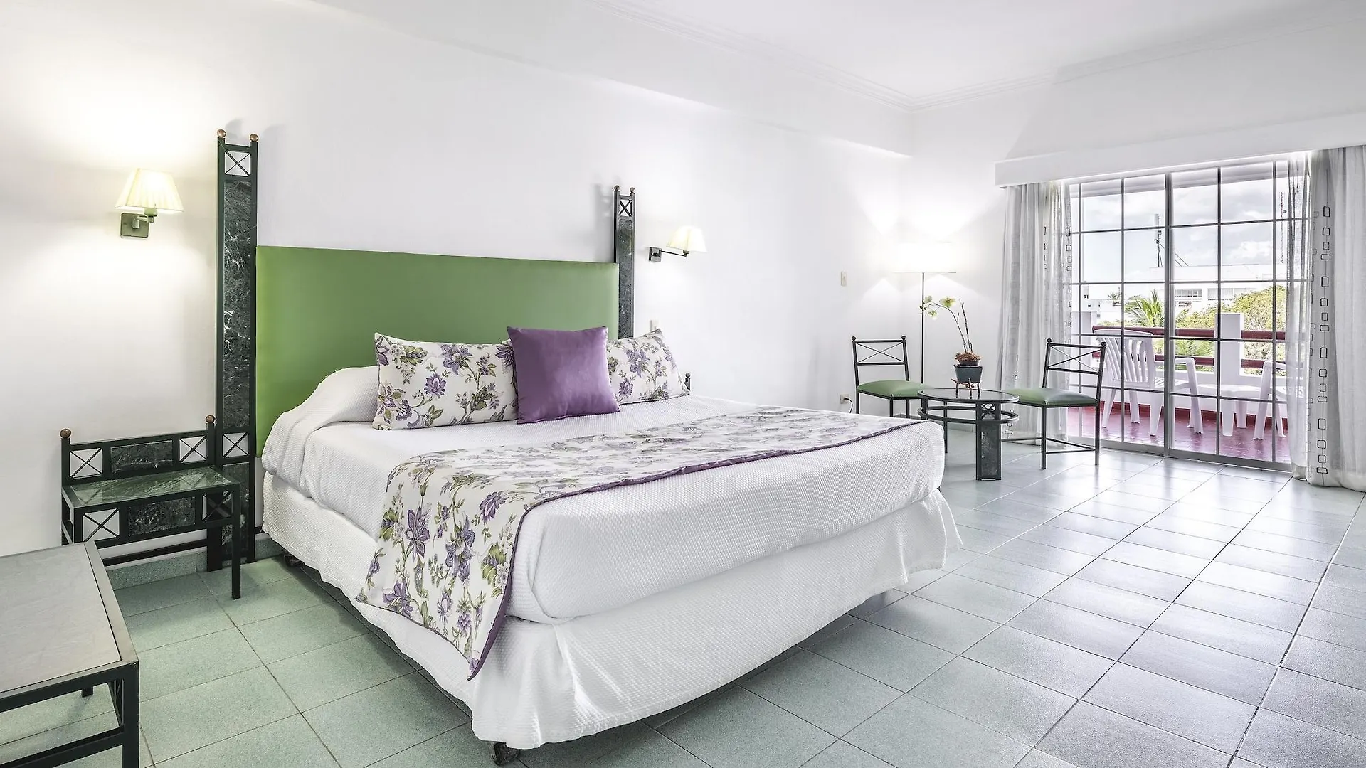 Be Live Experience Hamaca Suites Boca Chica Hotel
