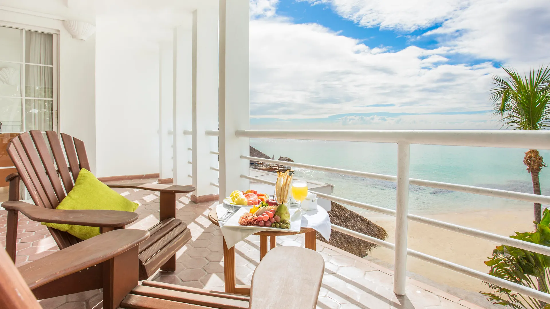**** Hotel Be Live Experience Hamaca Suites Boca Chica Dominican Republic
